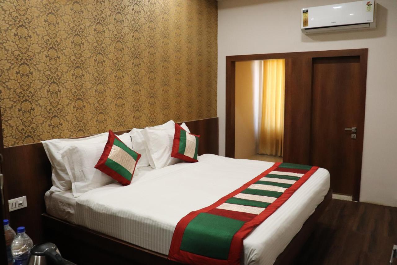 Hotel Ajmer Tower Esterno foto