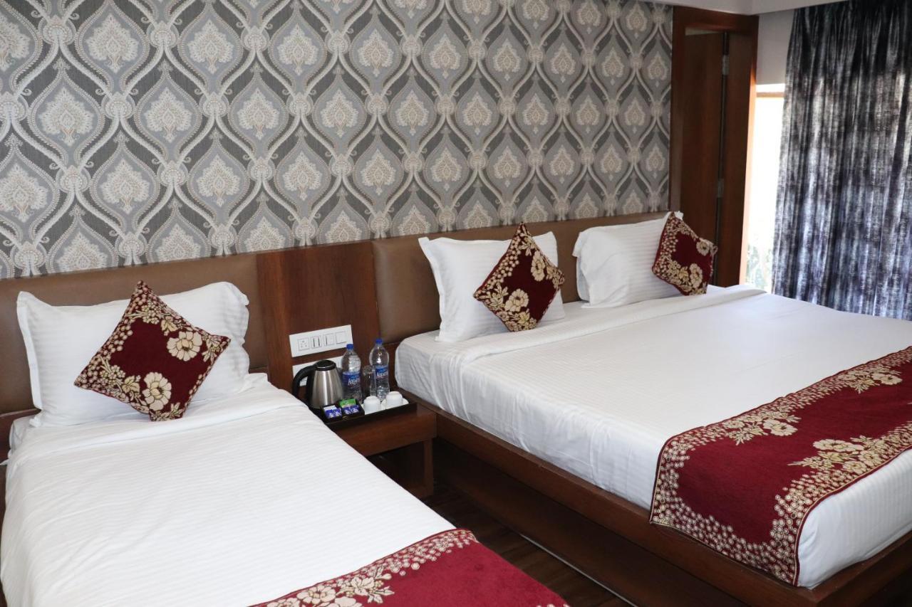 Hotel Ajmer Tower Esterno foto